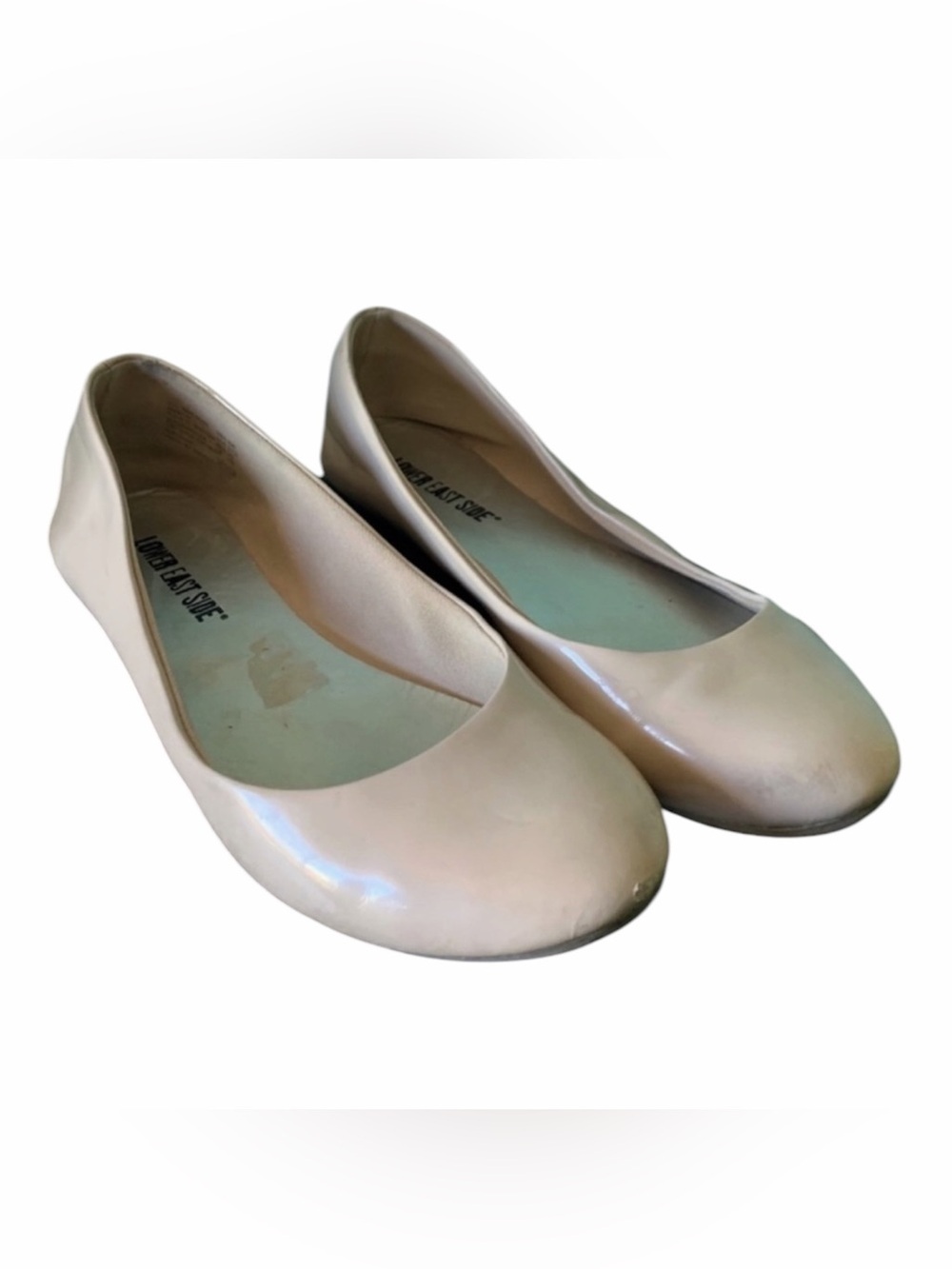 Nude Flats